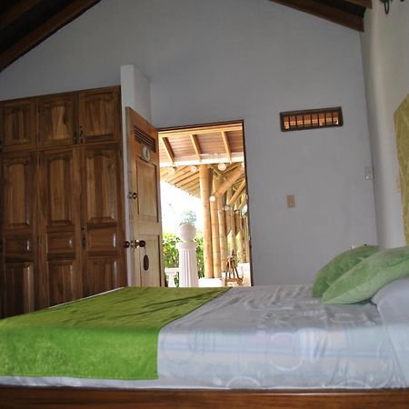 Hotel La Coqueta Монтенегро Екстериор снимка