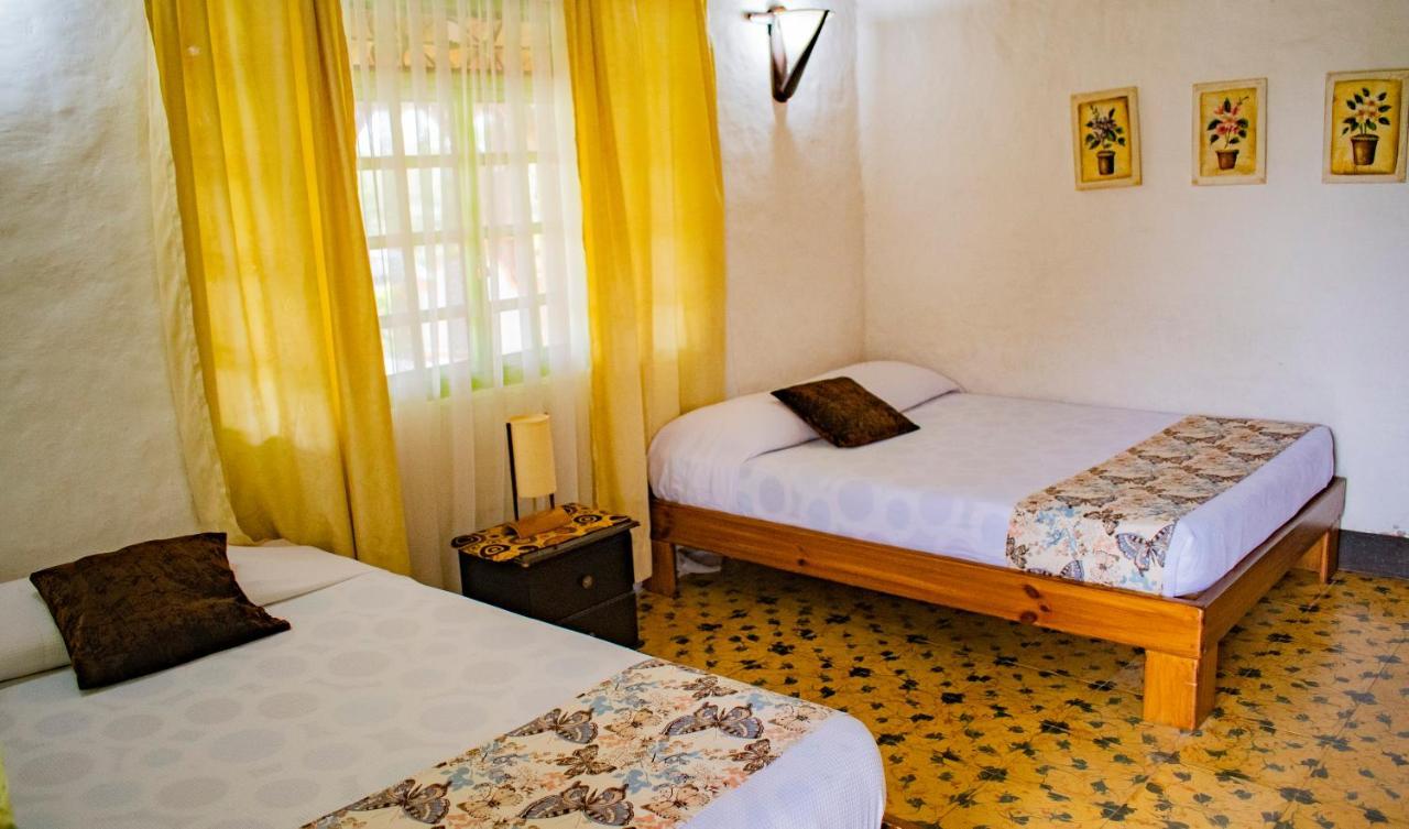 Hotel La Coqueta Монтенегро Екстериор снимка