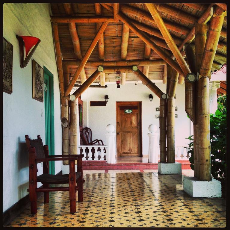 Hotel La Coqueta Монтенегро Екстериор снимка