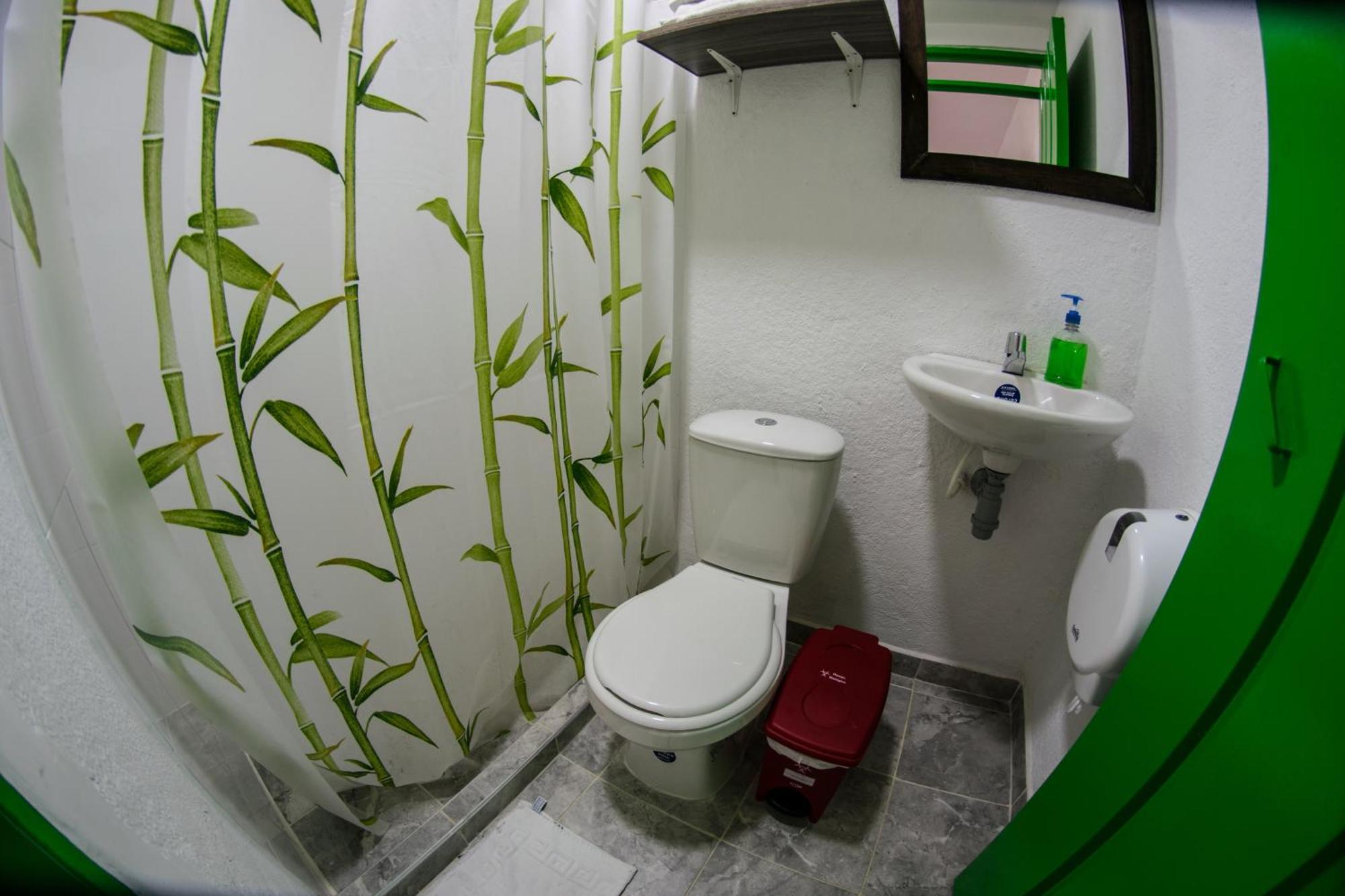 Hotel La Coqueta Монтенегро Екстериор снимка