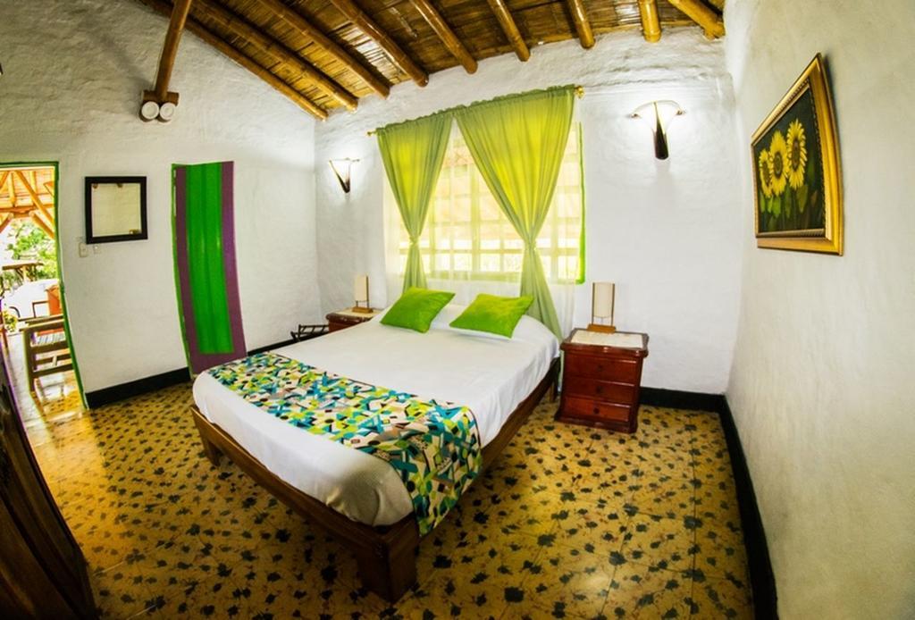 Hotel La Coqueta Монтенегро Екстериор снимка