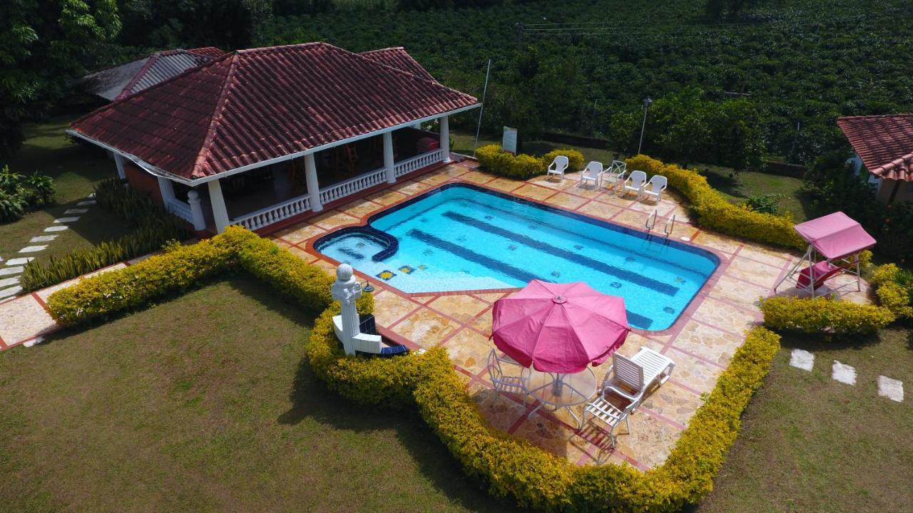 Hotel La Coqueta Монтенегро Екстериор снимка